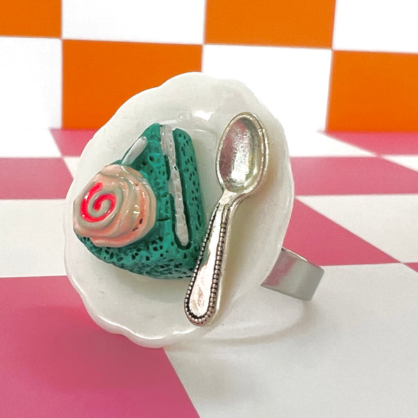 Cake & Spoon Ring